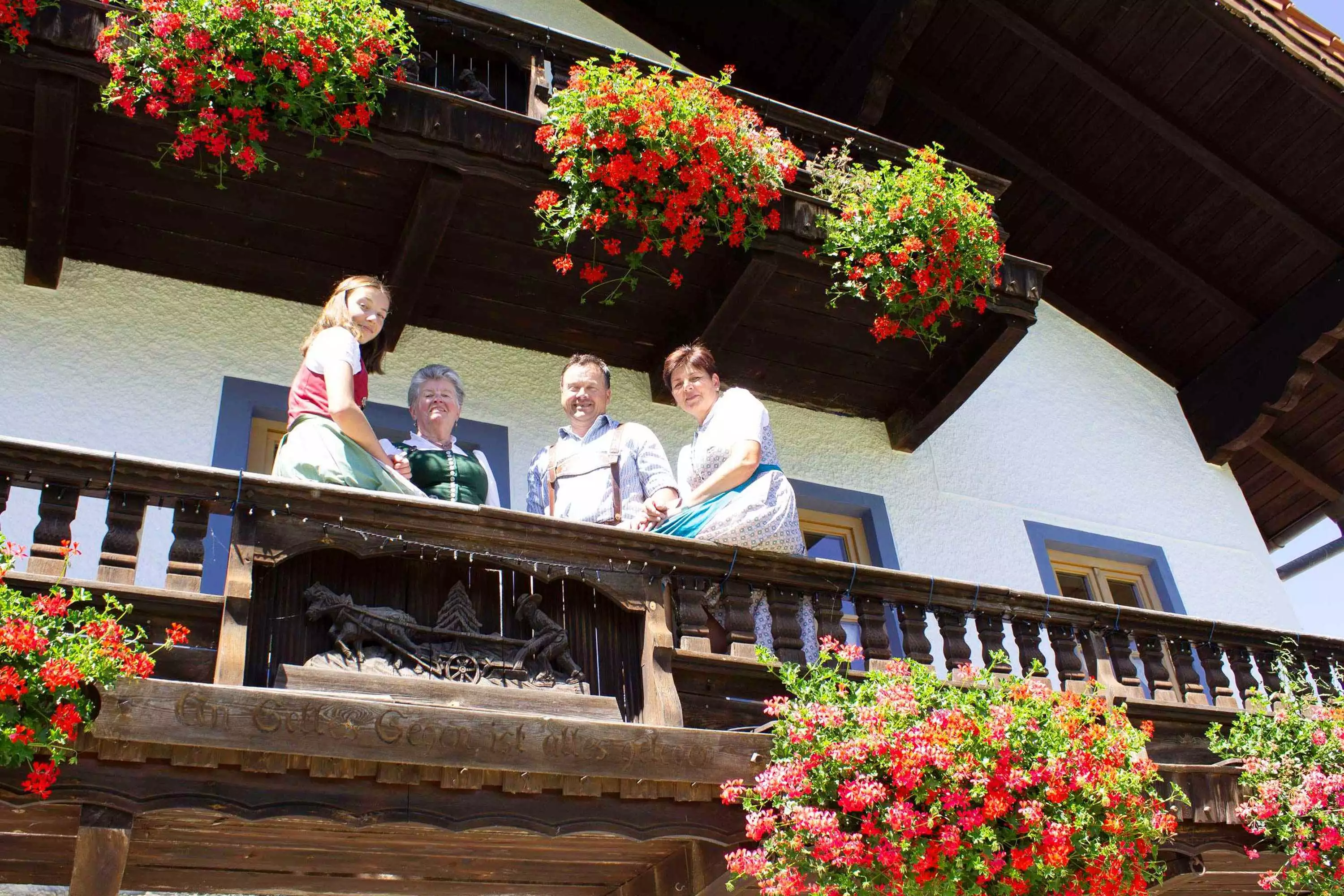 Reiten durch die Landschaft im Chiemgau Oberbayern